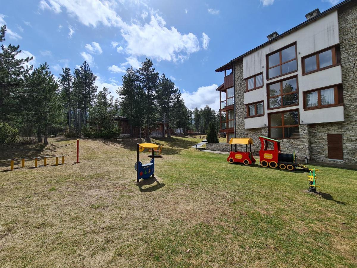 Pirin Golf Apartment Home With Private Garden Μπάνσκο Εξωτερικό φωτογραφία